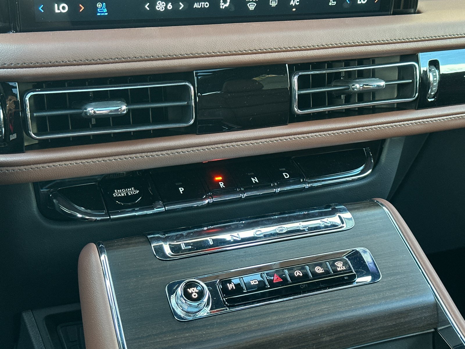 New 2026 Lincoln Aviator Reserve AWD/4WD image 21