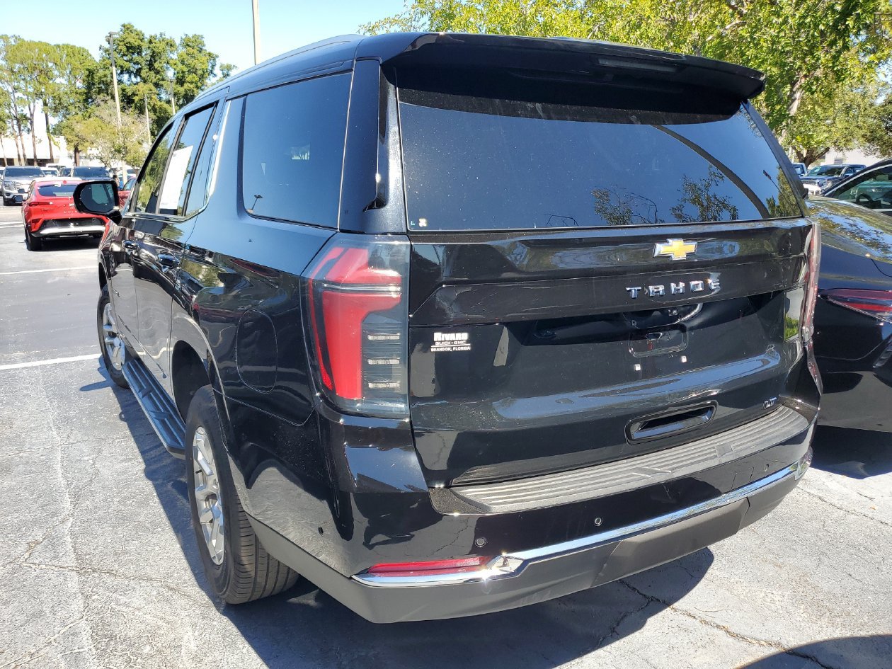 Used 2025 Chevrolet Tahoe LT RWD image 3
