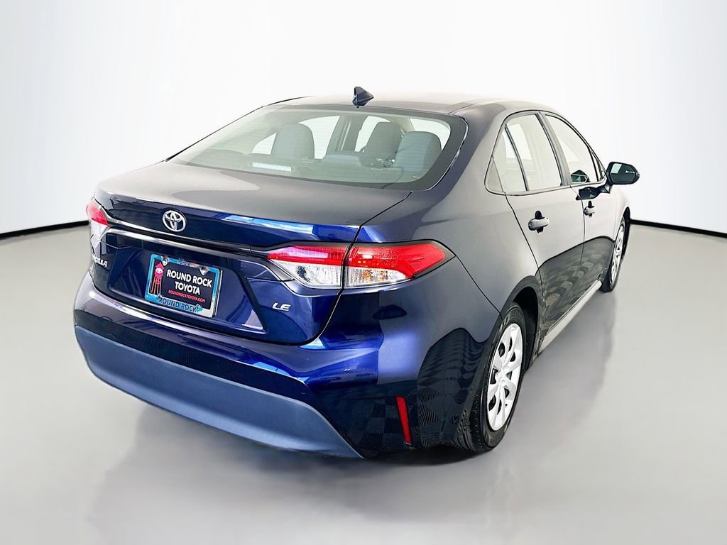 Used 2023 Toyota Corolla LE image 5