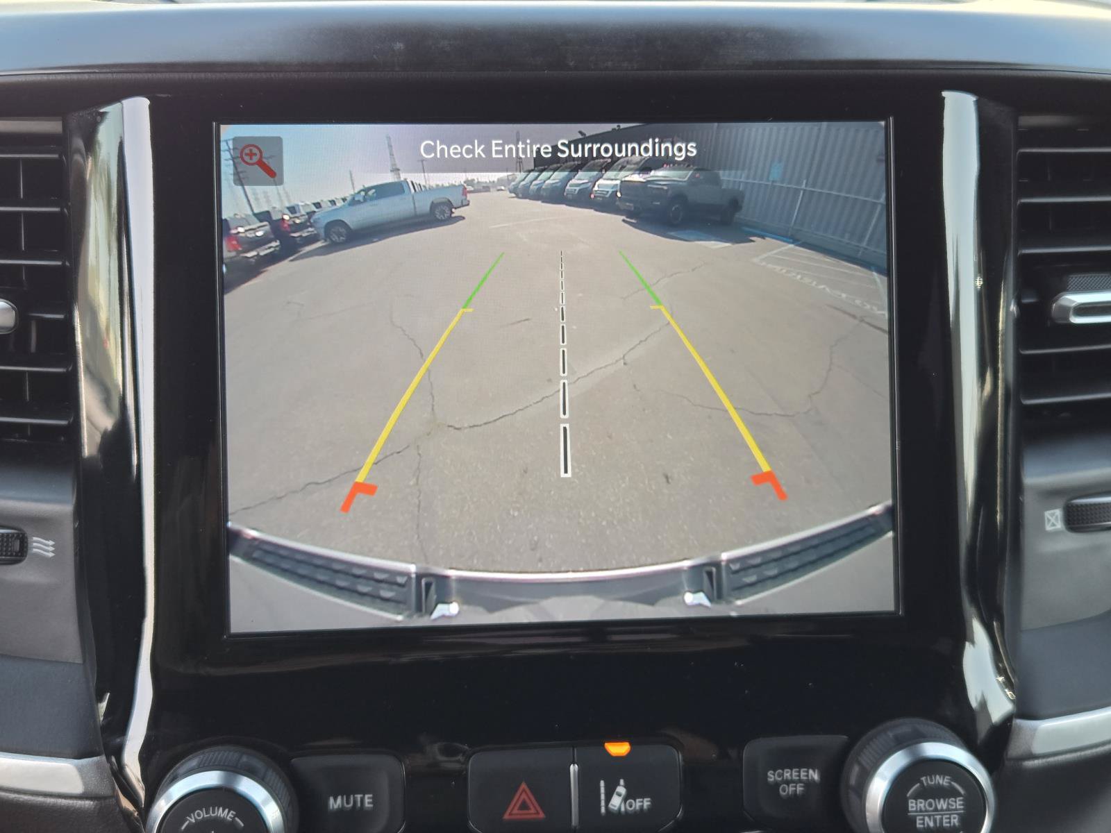 Used 2022 RAM 1500 Big Horn AWD/4WD image 8