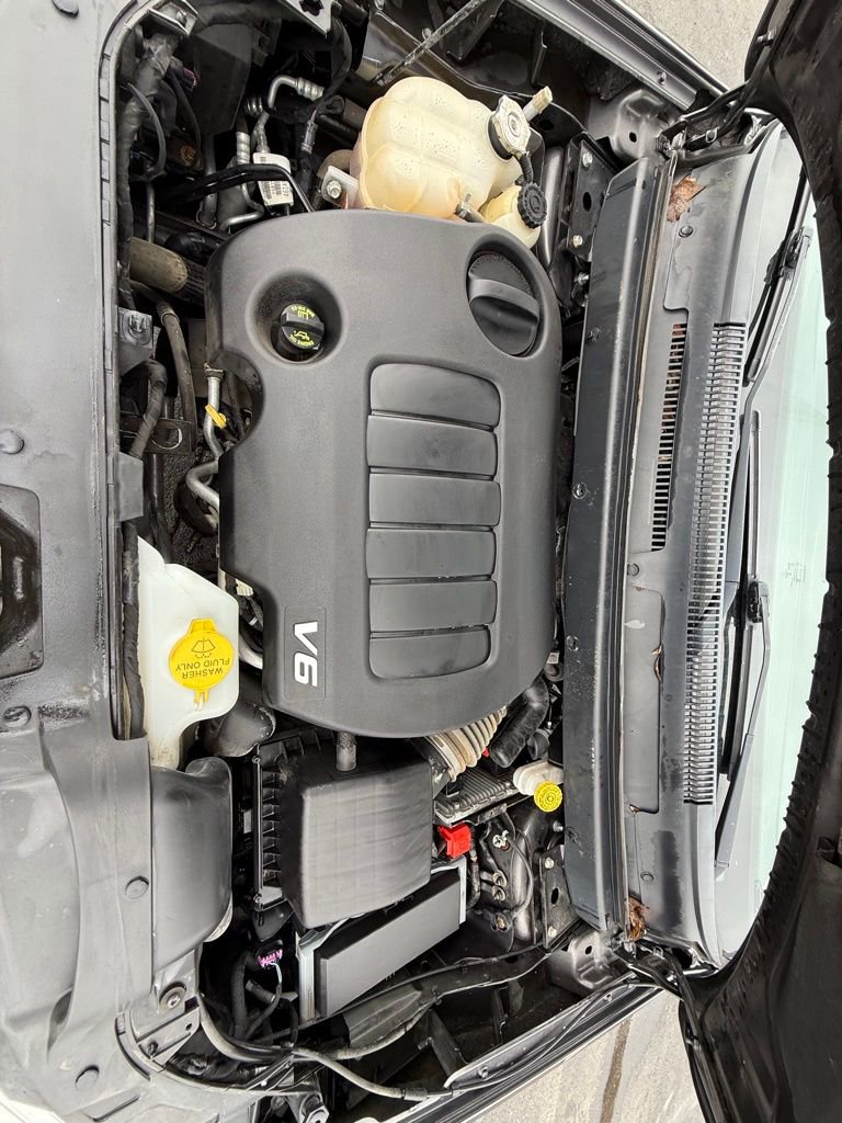 Used 2018 Dodge Journey SE image 24