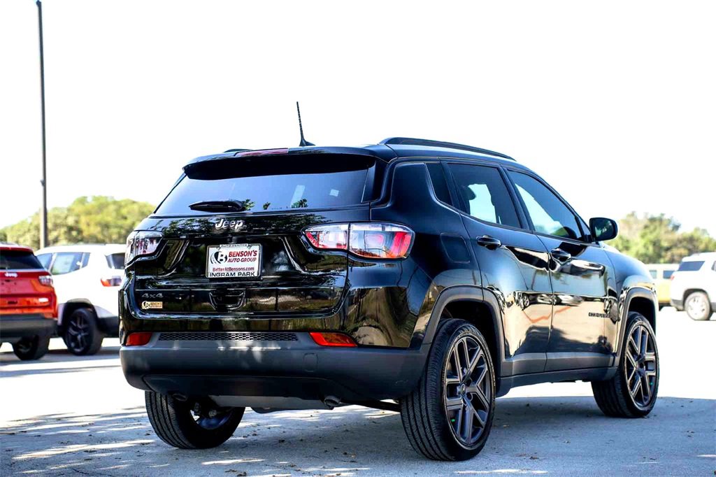 New 2026 Jeep Compass Latitude image 4