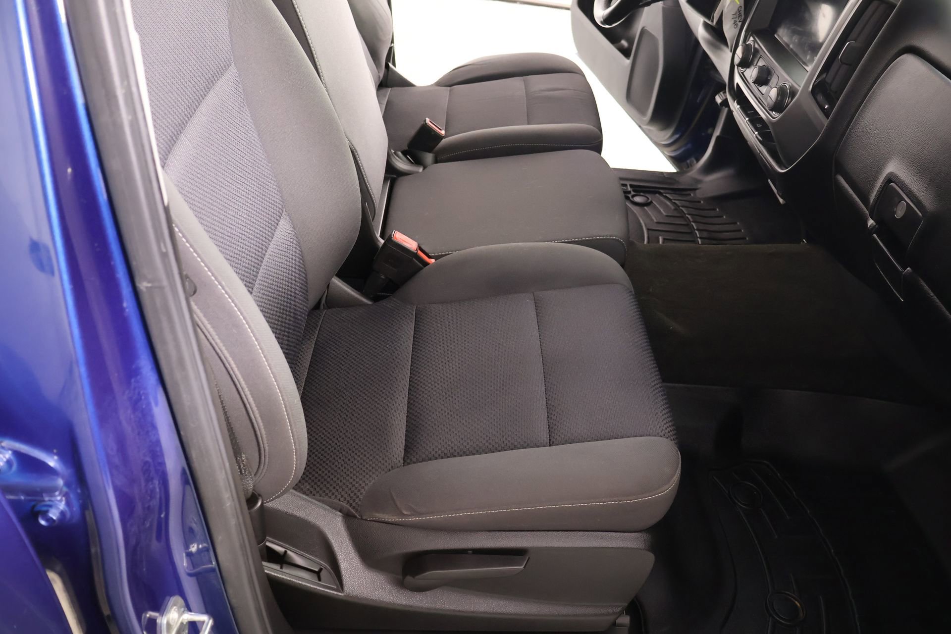 Used 2018 Chevrolet Silverado 1500 LT w/ All Star Edition image 12