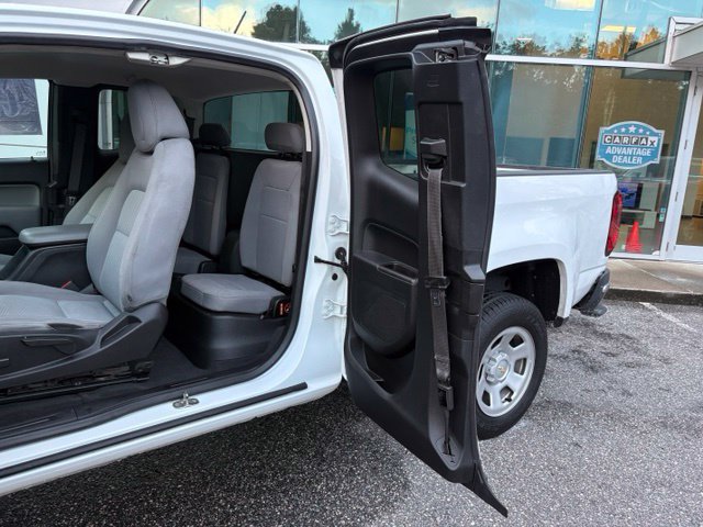 Used 2021 Chevrolet Colorado W/T w/ WT Convenience Package RWD image 22