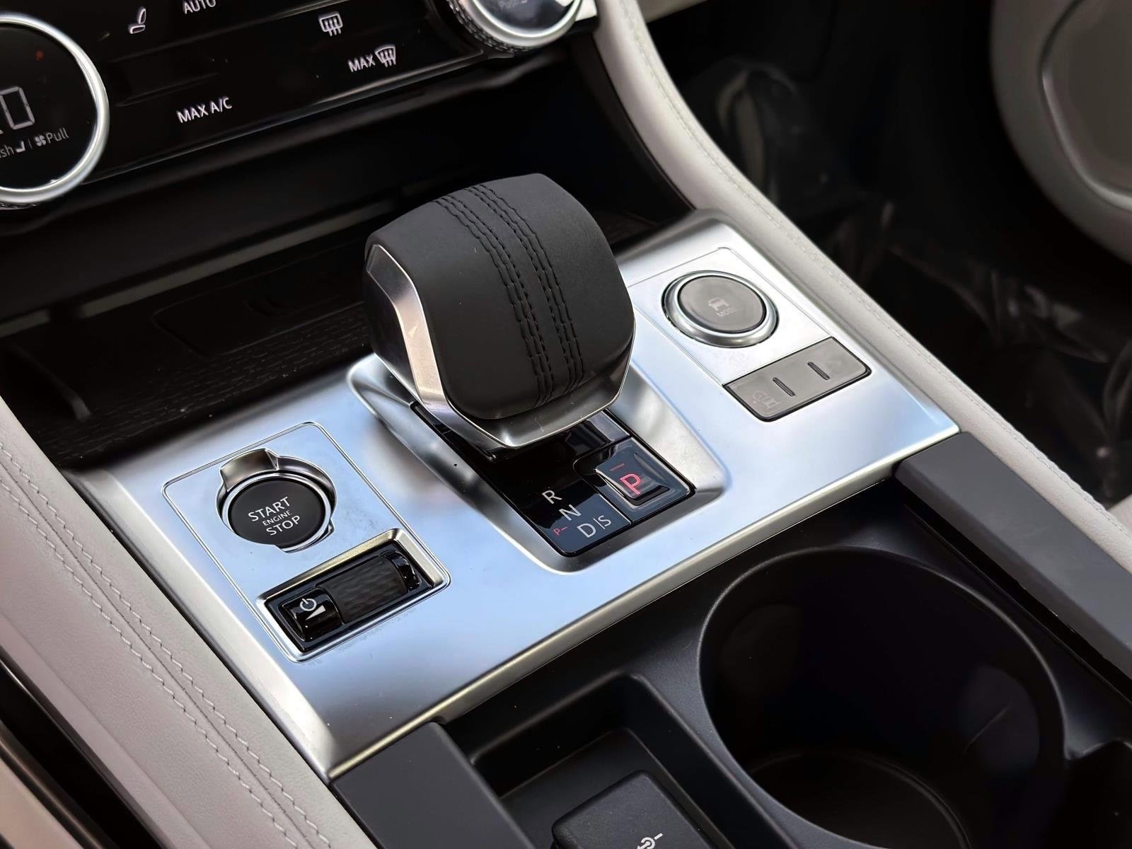 New 2026 Jaguar F-PACE R-Dynamic S AWD/4WD image 19