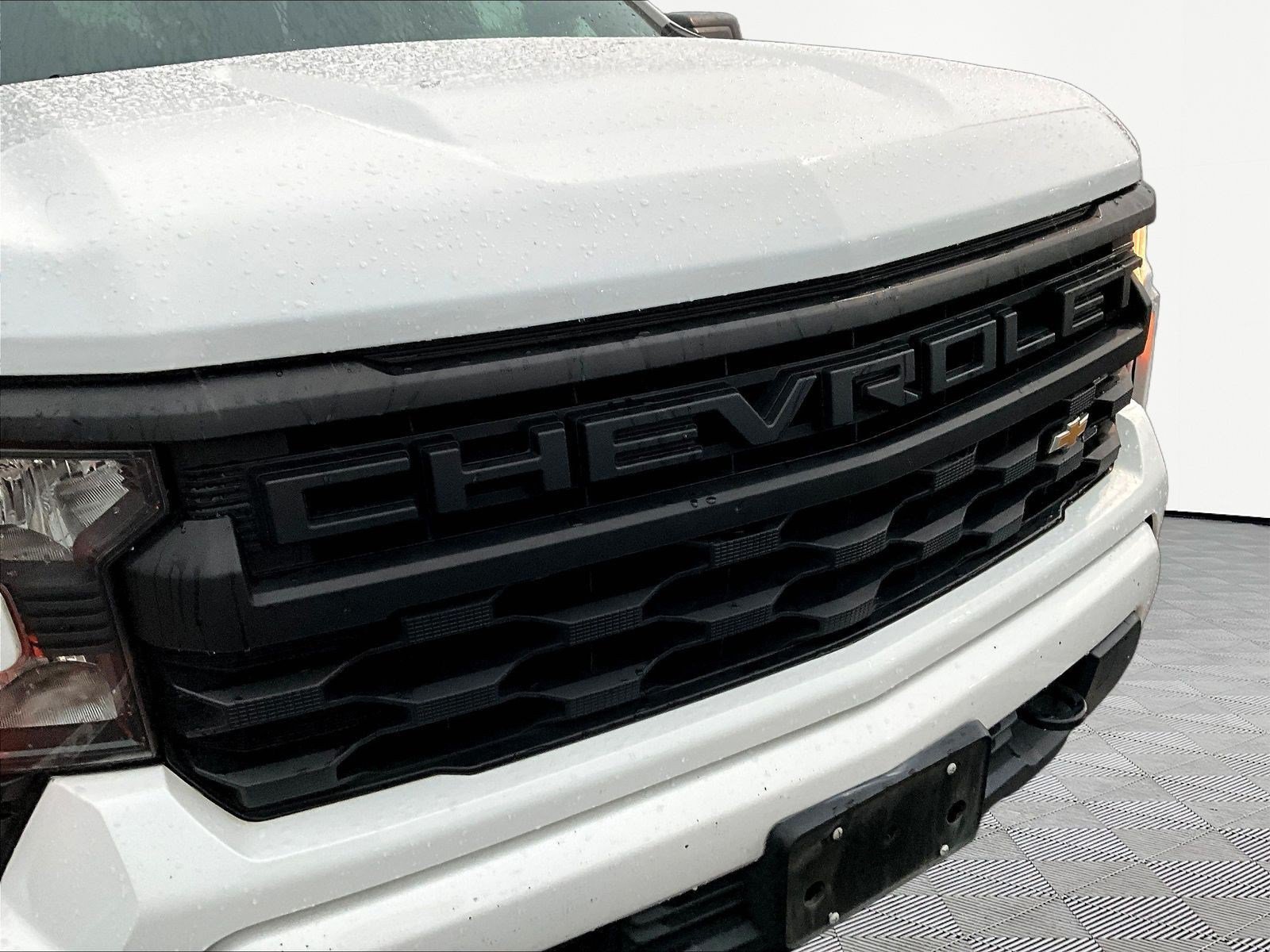 Used 2022 Chevrolet Silverado 1500 Custom AWD/4WD image 28
