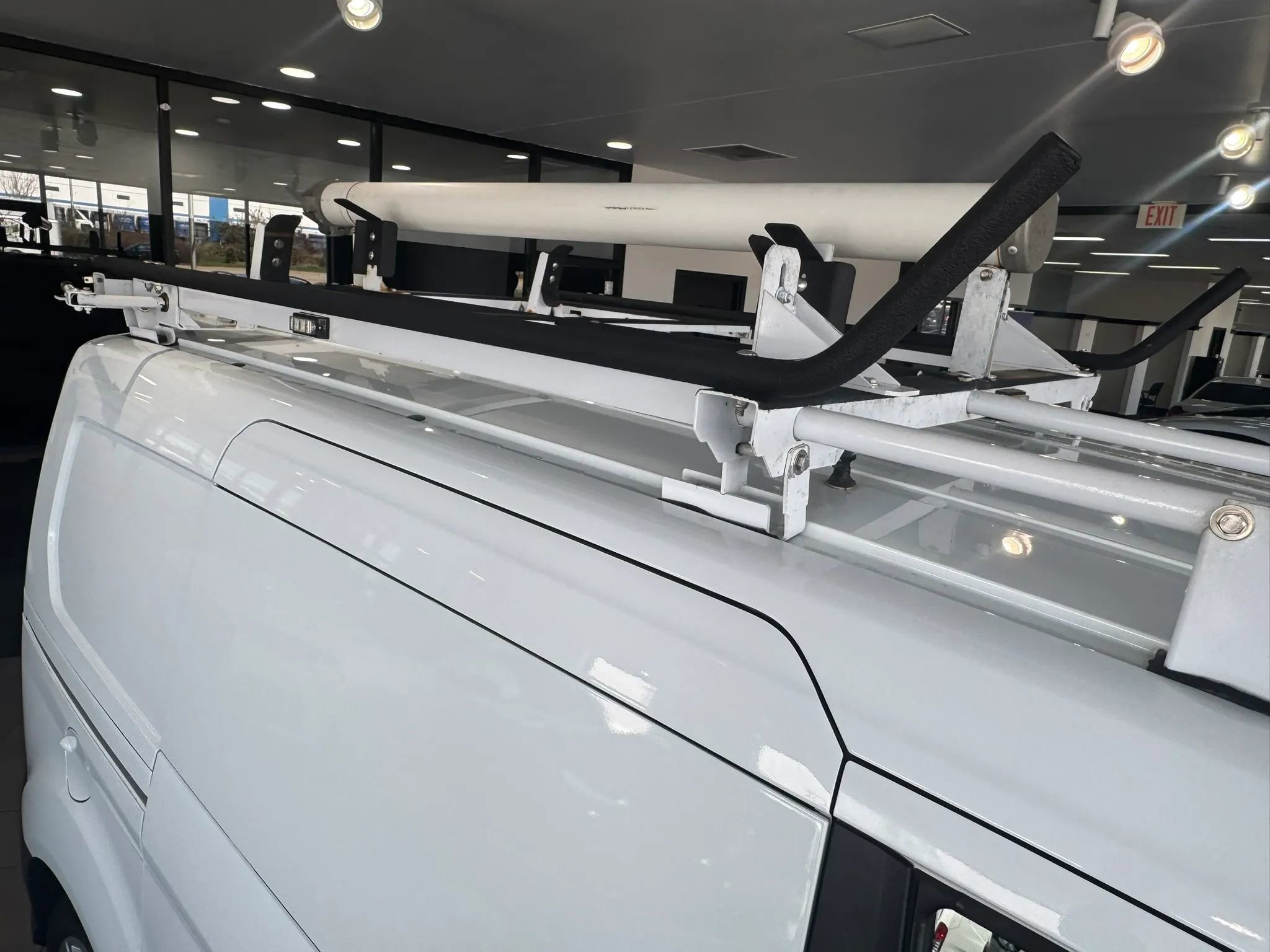 Used 2014 Ford Transit Connect XL image 28