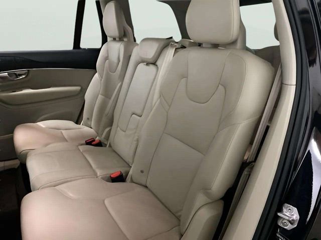 Used 2020 Volvo XC90 T5 Momentum image 70