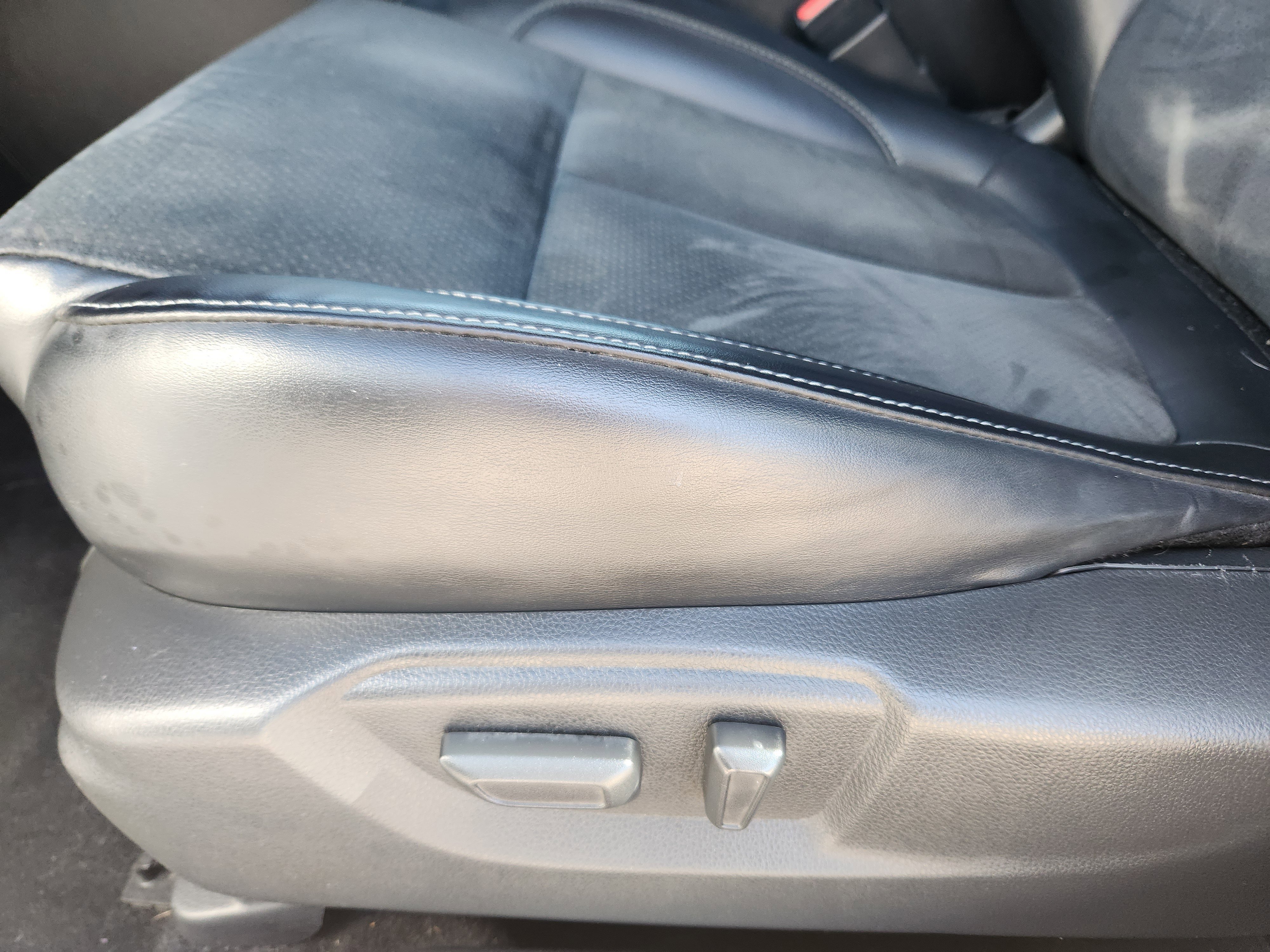 Used 2024 Mitsubishi Eclipse Cross SE AWD/4WD image 16