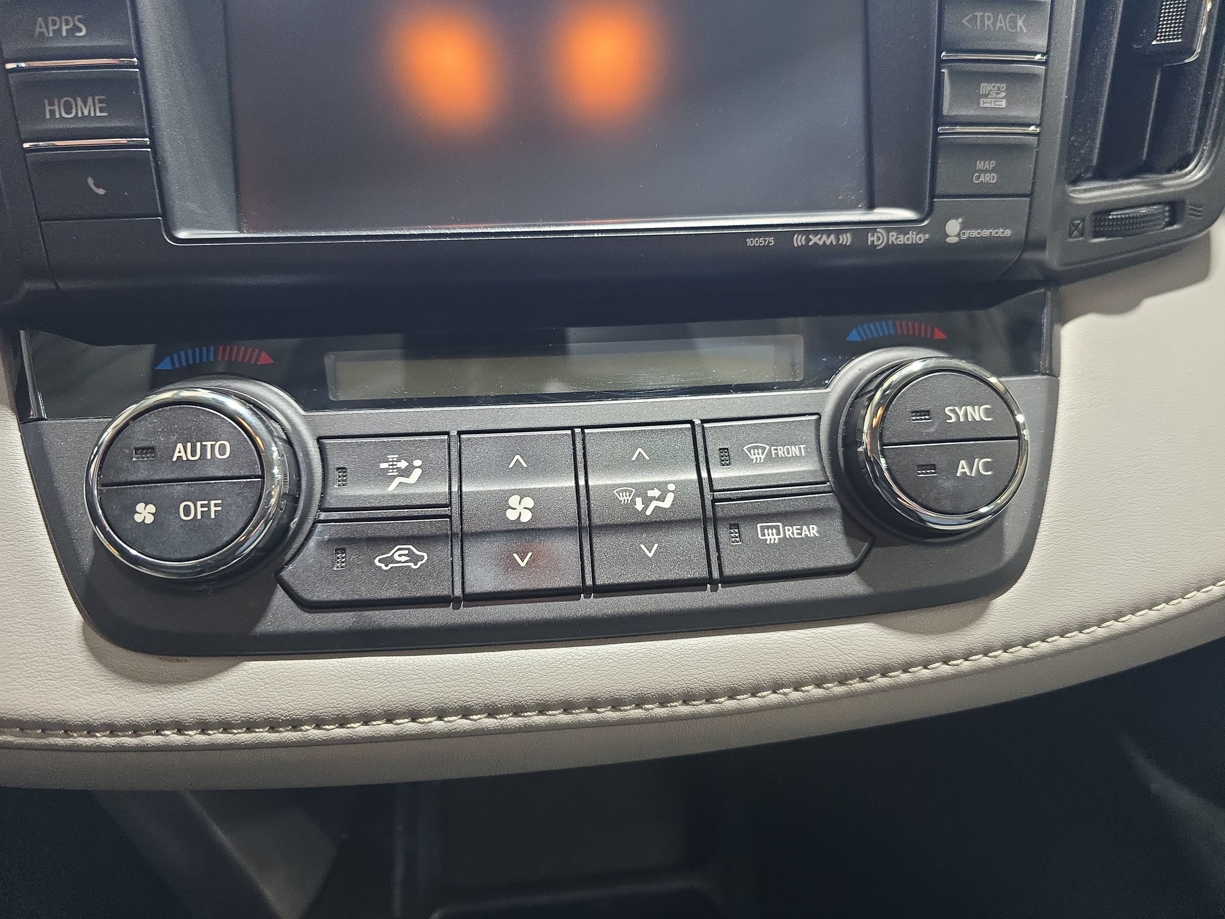 Used 2016 Toyota RAV4 Limited FWD image 22