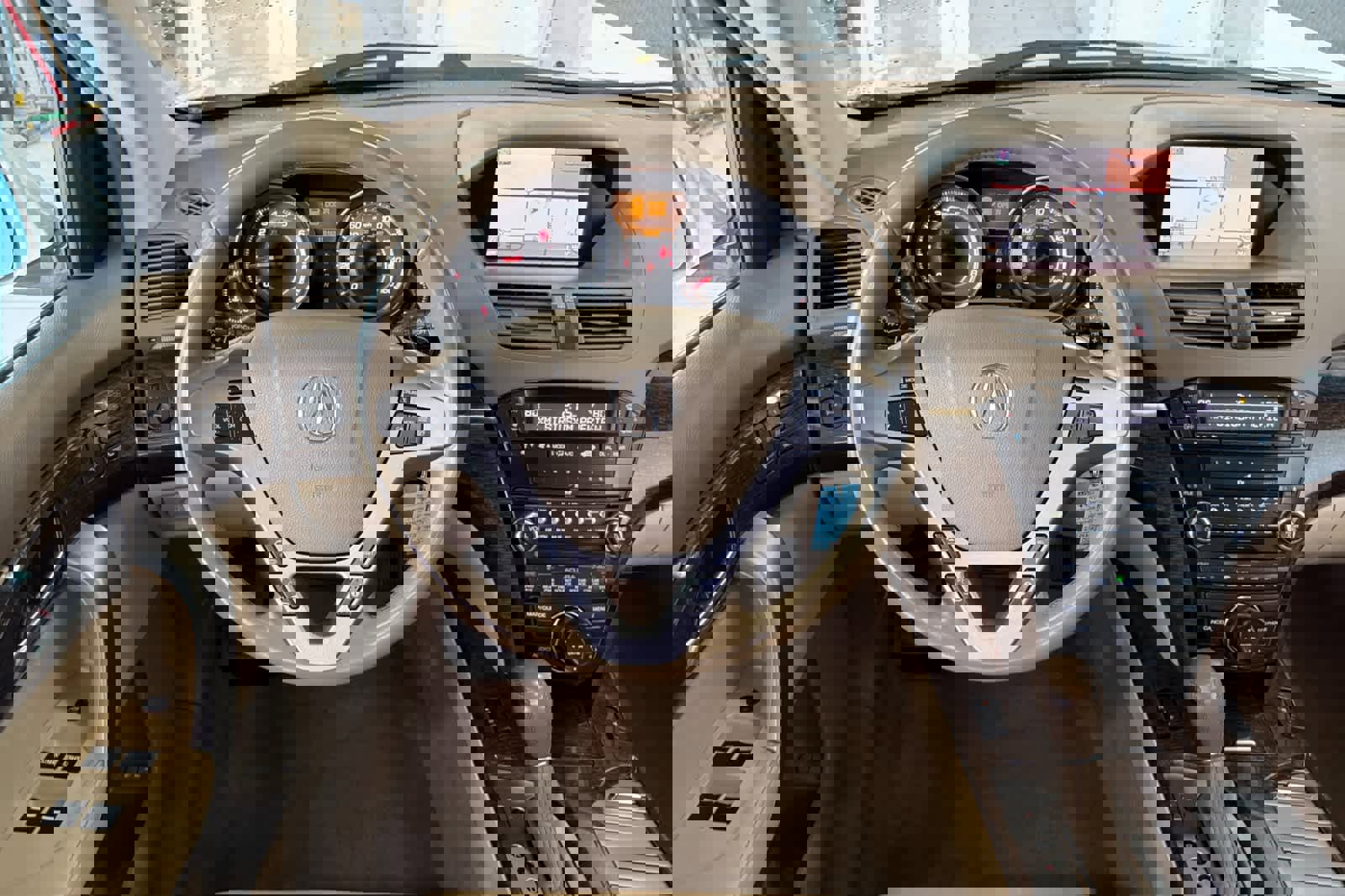 Used 2013 Acura MDX w/ Technology & Entertainment image 16