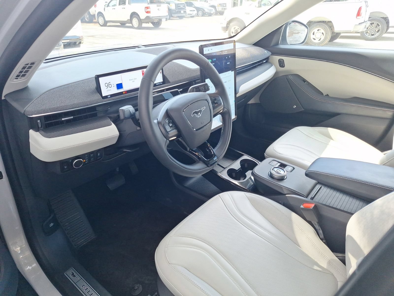Used 2023 Ford Mustang Mach-E Premium AWD/4WD image 10