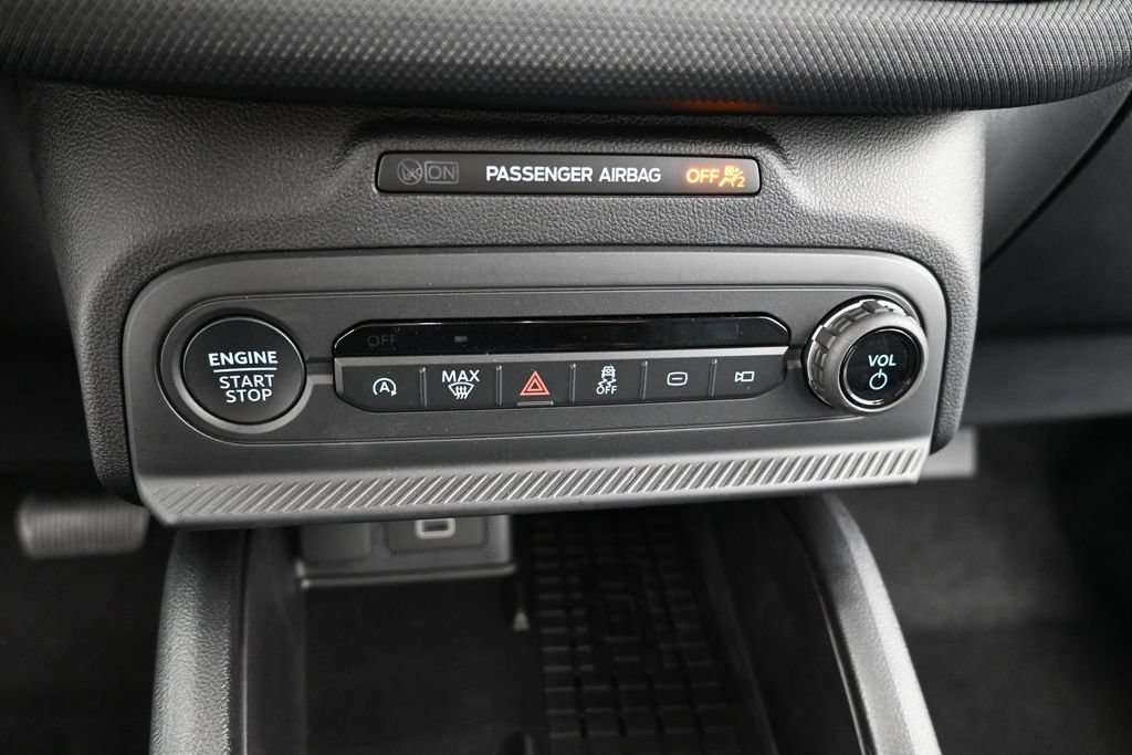 Used 2025 Ford Bronco Sport Heritage w/ Convenience Package AWD/4WD image 17