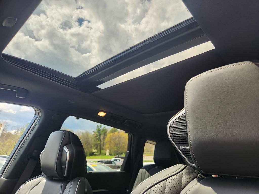 New 2026 INFINITI QX60 Autograph w/ Dark Cargo Package image 10