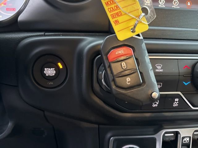 Used 2021 Jeep Wrangler Unlimited Sport image 38