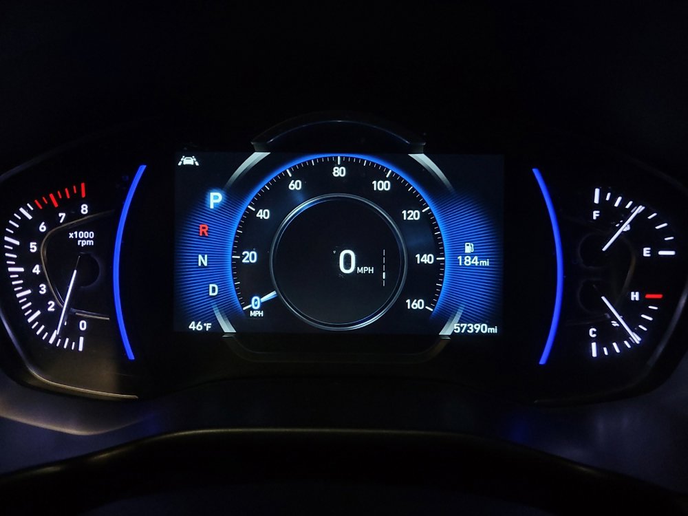 Used 2020 Hyundai Santa Fe SEL w/ Convenience + Premium Package image 23