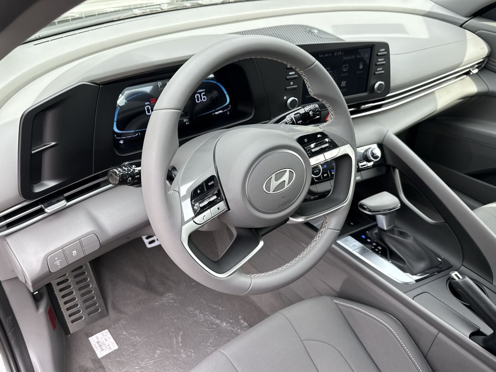 New 2026 Hyundai Elantra Sport FWD image 16