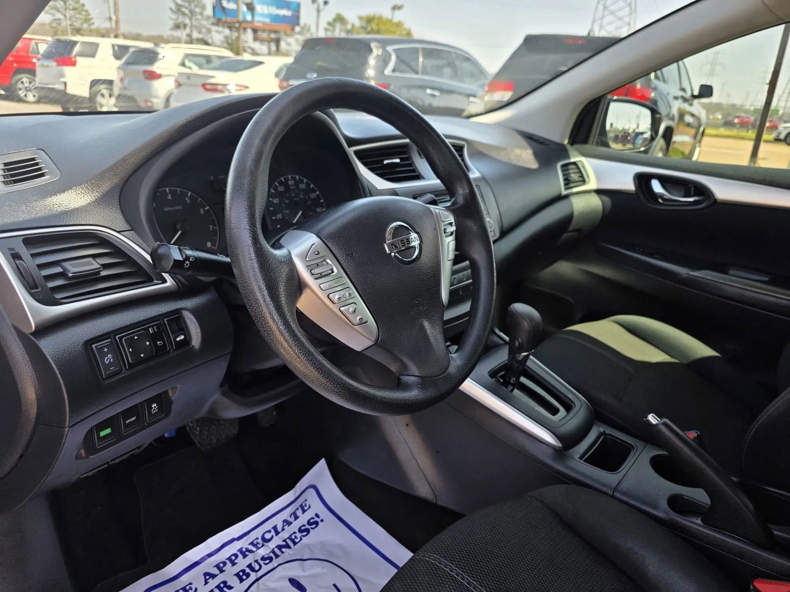 Used 2016 Nissan Sentra S image 6