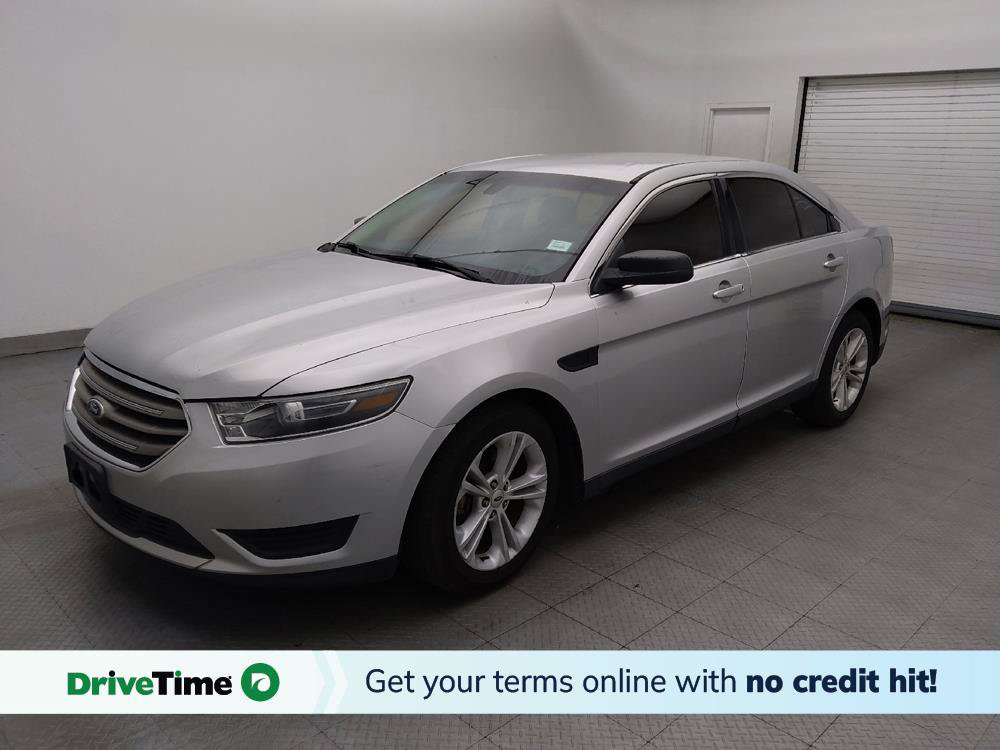 Used 2015 Ford Taurus SE FWD image 1