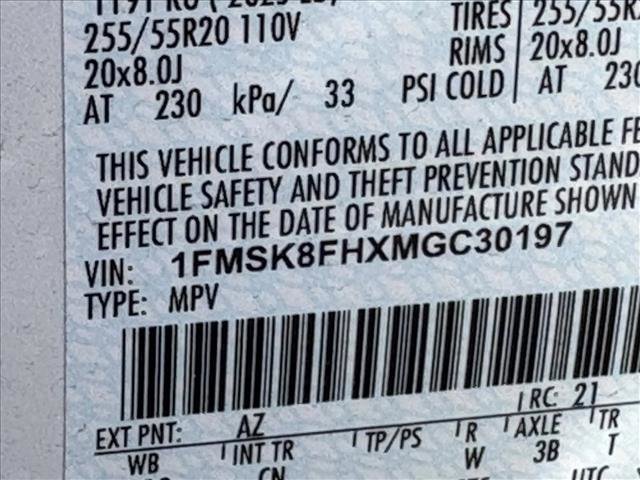 Used 2021 Ford Explorer Limited w/ Equipment Group 301A image 25