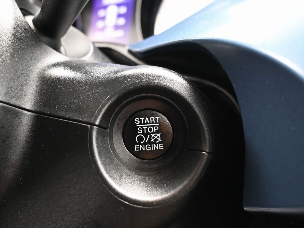Used 2019 FIAT 500X Pop image 19