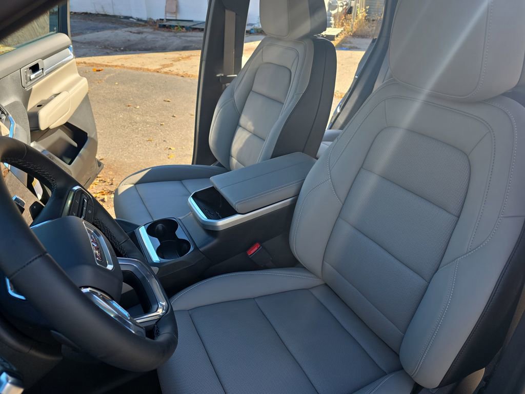 New 2026 GMC Terrain Elevation w/ Elevation Premium Package image 15