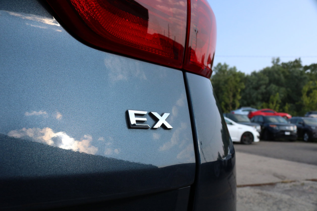 Used 2018 Kia Sportage EX image 11