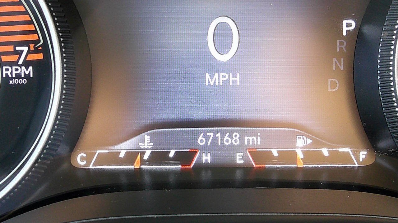 Used 2020 Jeep Cherokee Limited AWD/4WD image 34