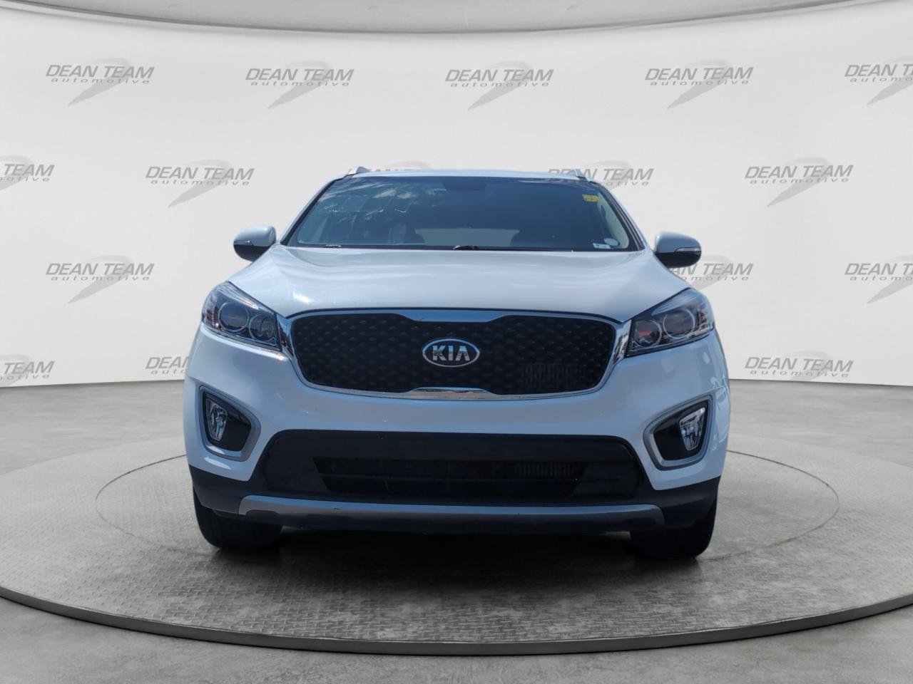 Used 2018 Kia Sorento EX FWD image 3