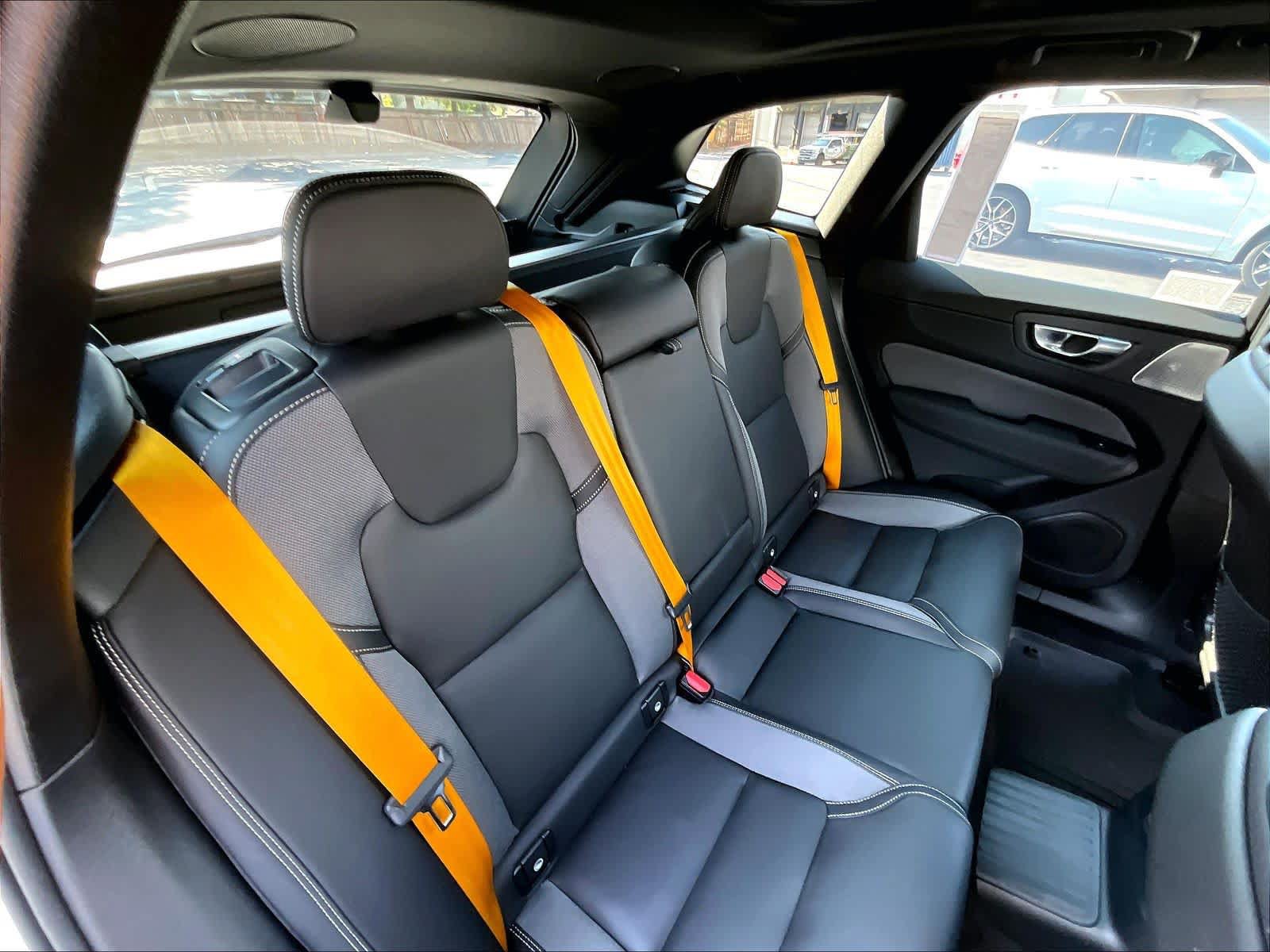 New 2026 Volvo XC60 T8 Polestar w/ Protection Package Premier AWD/4WD image 27