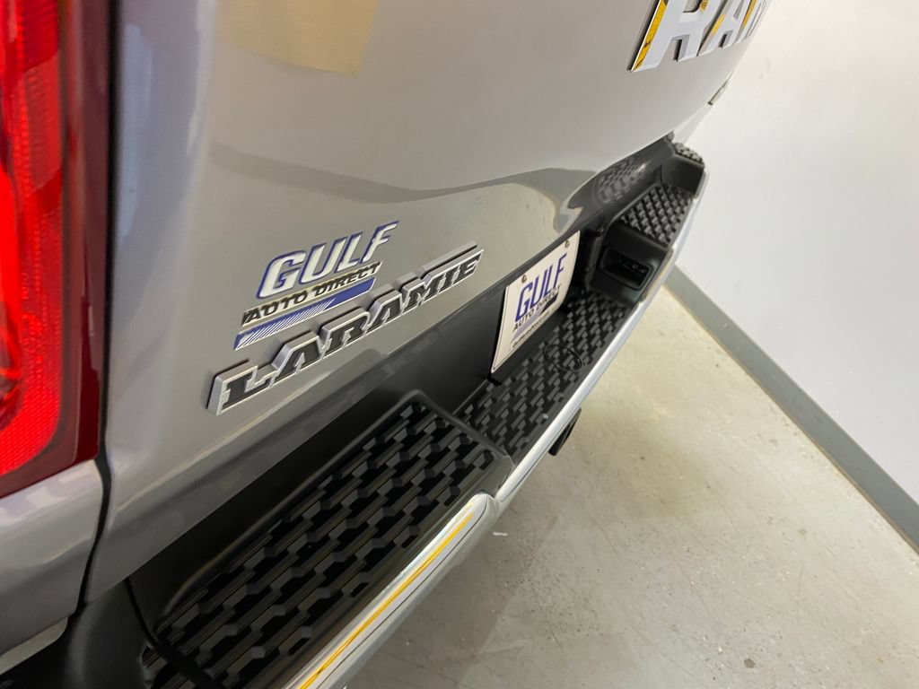 Used 2025 RAM 1500 Laramie AWD/4WD image 19