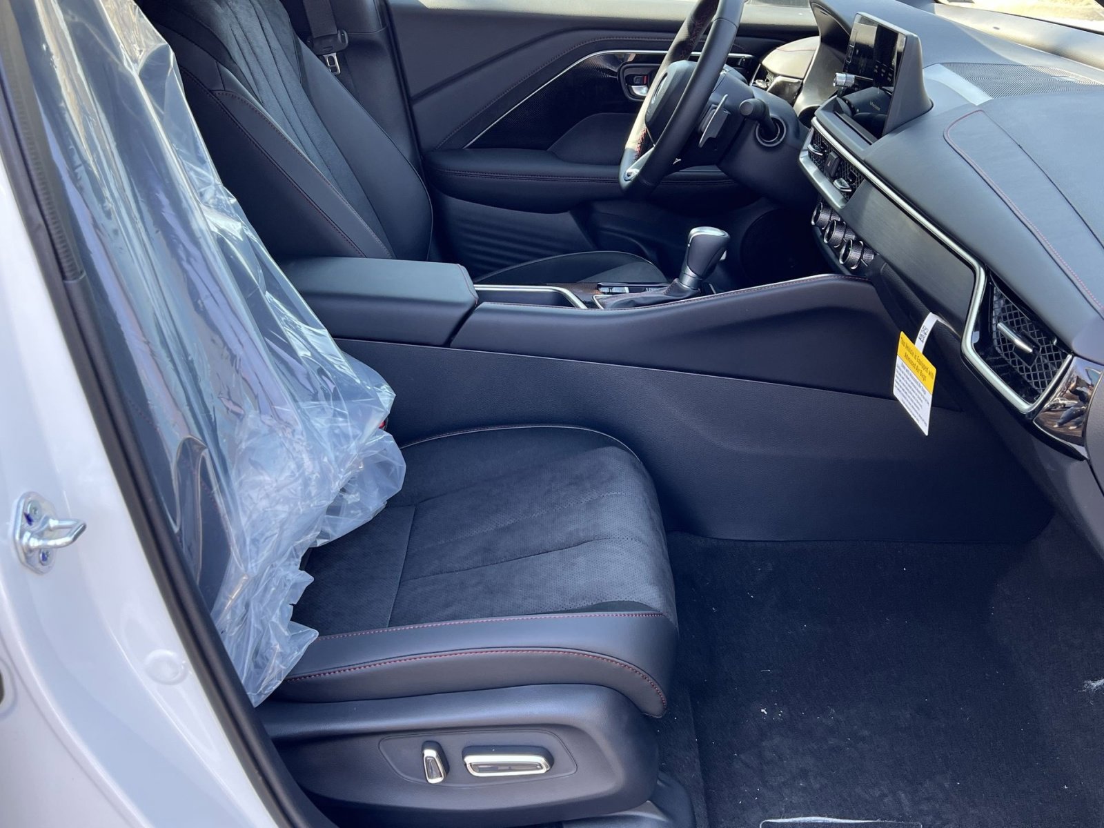 New 2026 Acura ADX A-Spec image 26