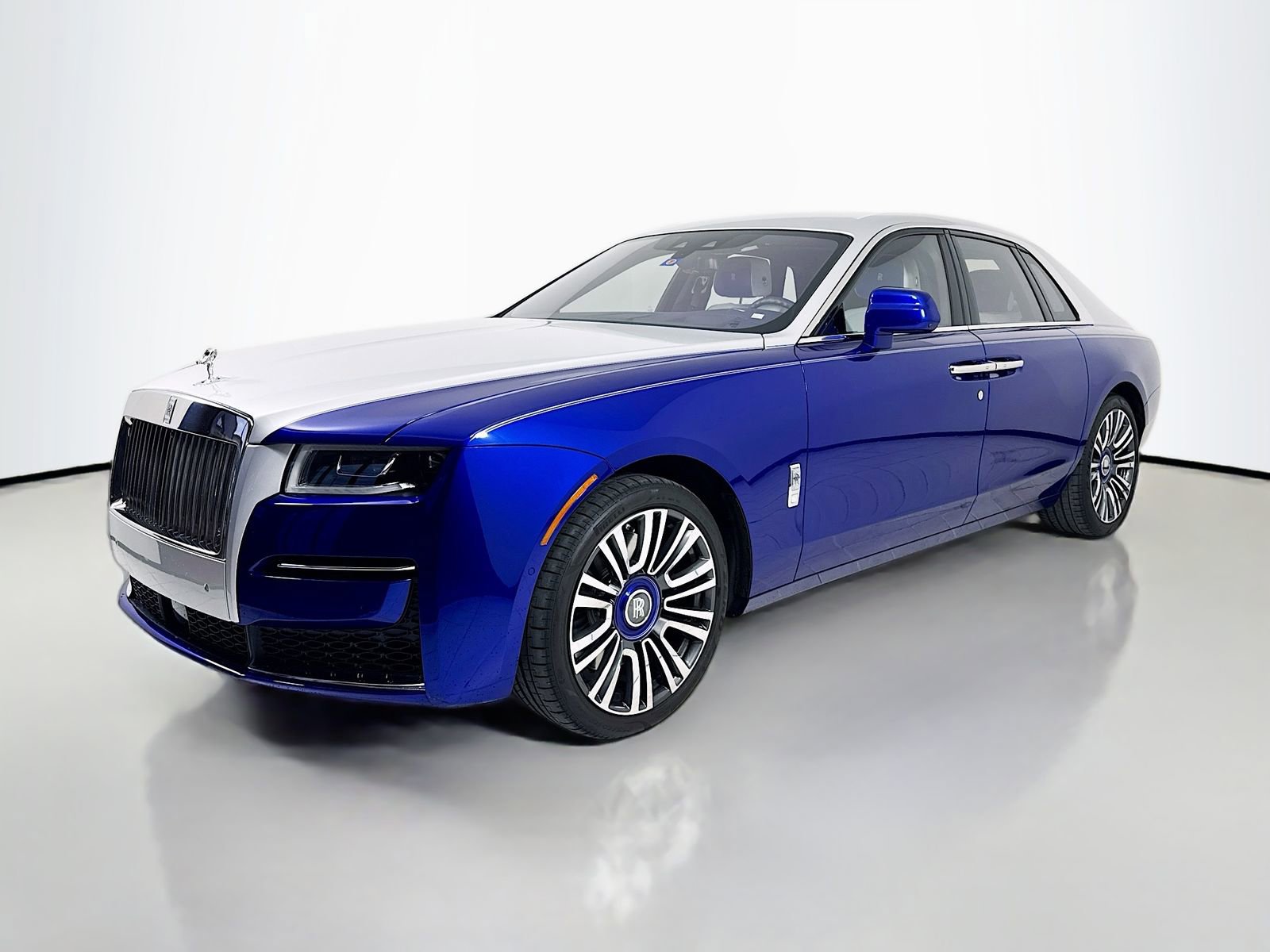 Certified 2023 Rolls-Royce Ghost w/ Ghost Package image 2