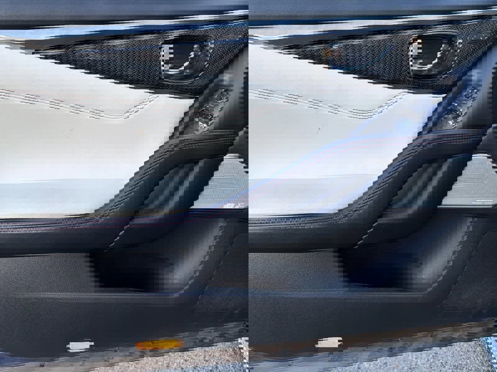 Used 2020 INFINITI Q60 Red Sport 400 w/ Proactive Package image 12