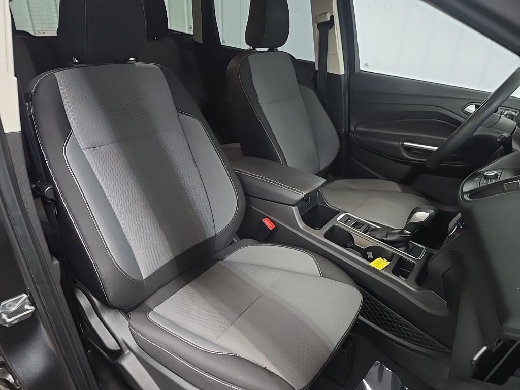 Used 2019 Ford Escape SE AWD/4WD image 14