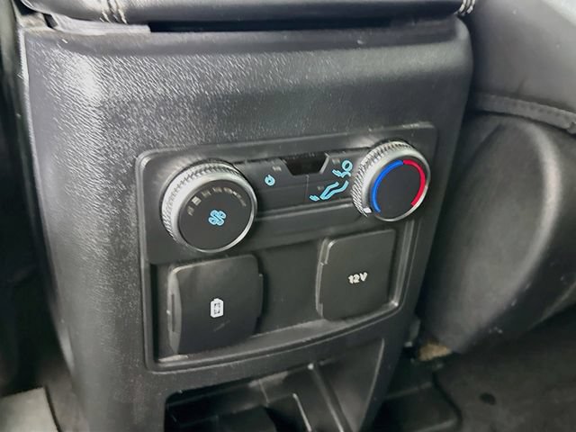 Used 2022 Ford Explorer XLT w/ Equipment Group 202A AWD/4WD image 25