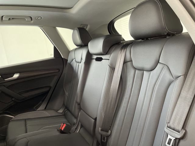 Used 2025 Audi Q5 2.0T Premium Plus image 17