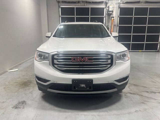 Used 2019 GMC Acadia SLT FWD image 2