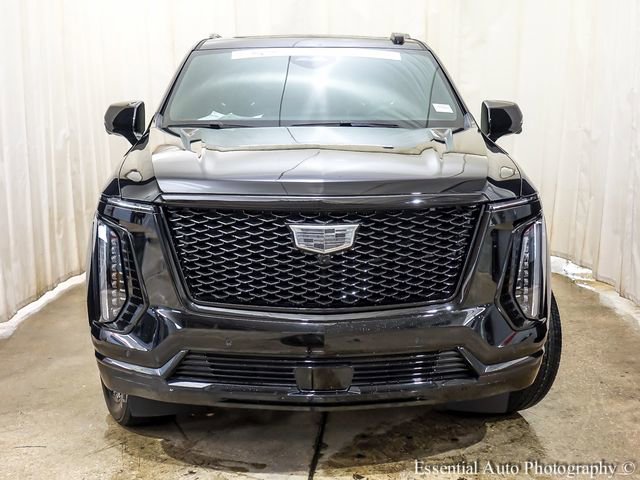 Certified 2026 Cadillac Escalade ESV Sport w/ LPO, ONYX Package AWD/4WD image 7