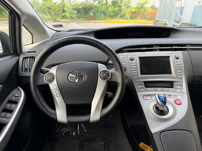 Used 2015 Toyota Prius Persona Series FWD image 45