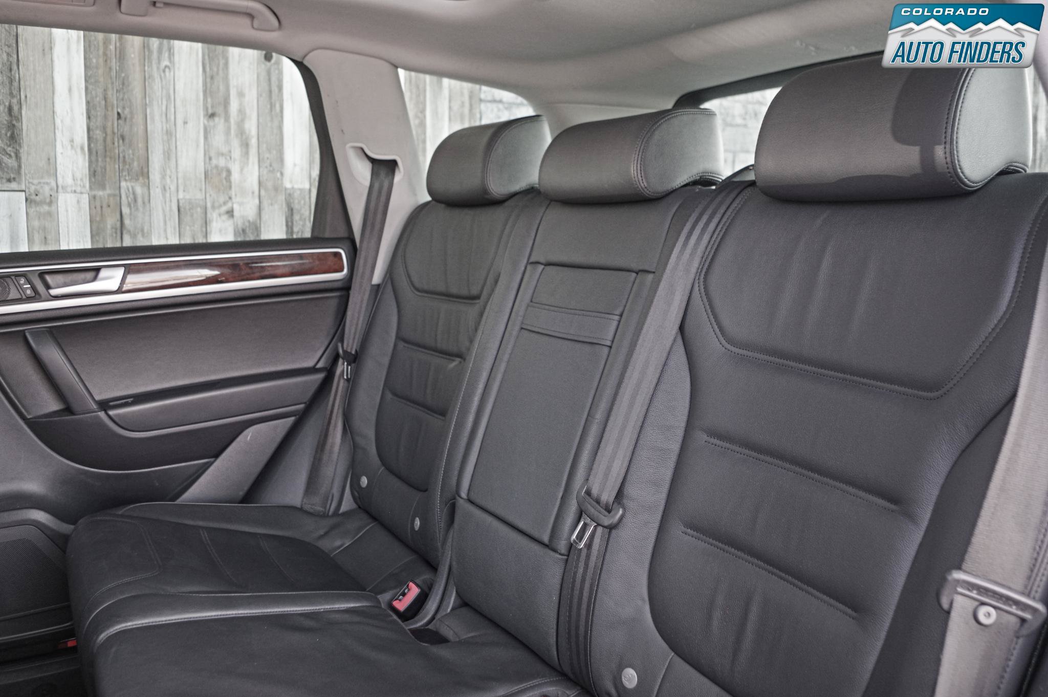 Used 2014 Volkswagen Touareg VR6 AWD/4WD image 25