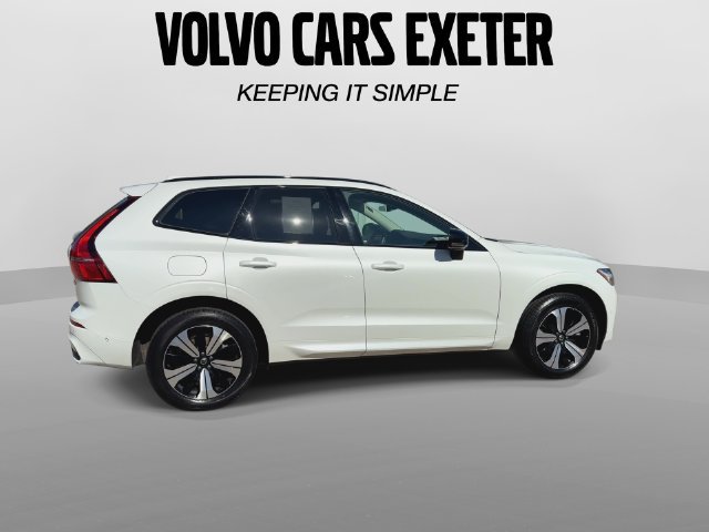 Certified 2025 Volvo XC60 T8 Plus w/ Protection Package Premier AWD/4WD image 11