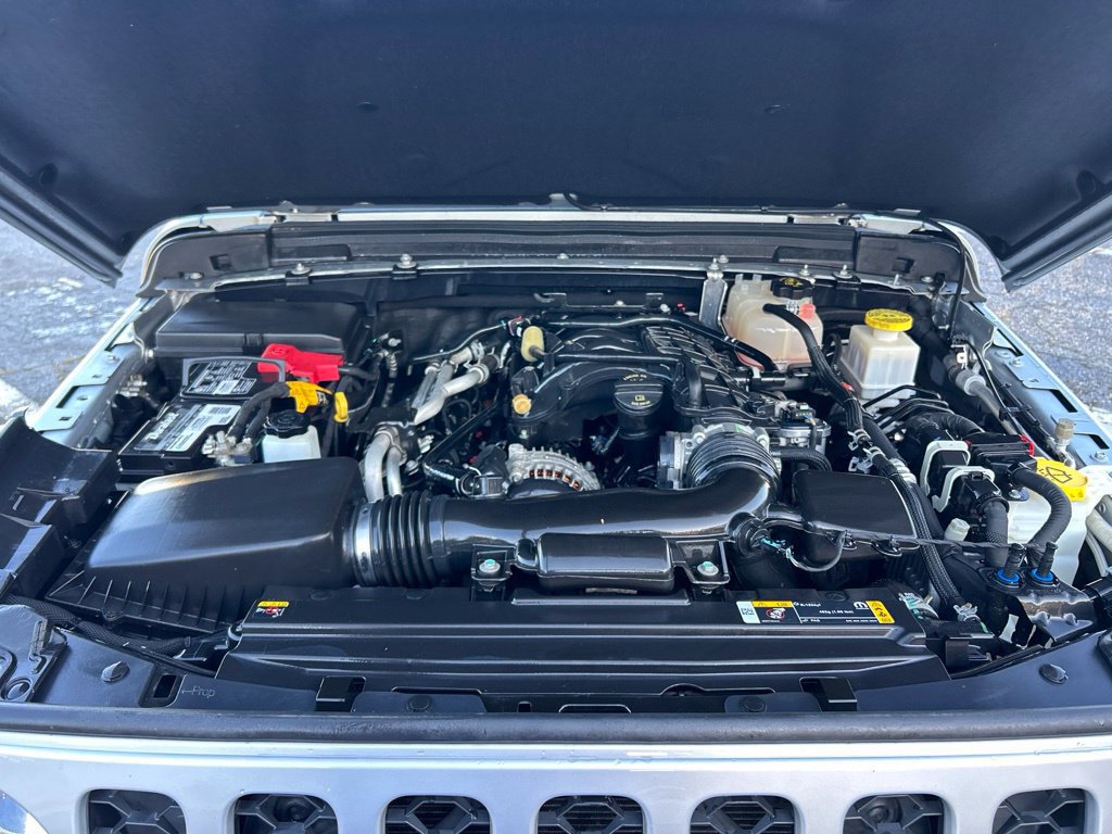 Used 2022 Jeep Gladiator Sport AWD/4WD image 17