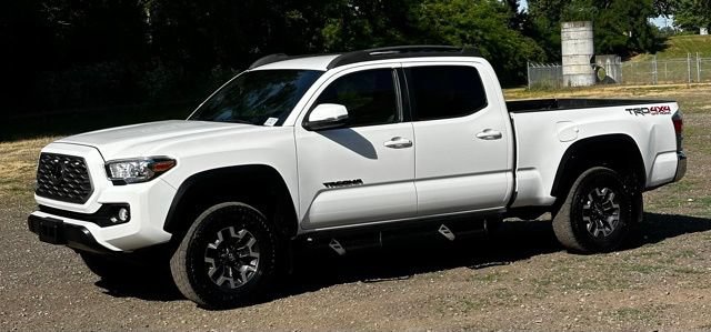 Used 2021 Toyota Tacoma TRD Off-Road AWD/4WD image 5