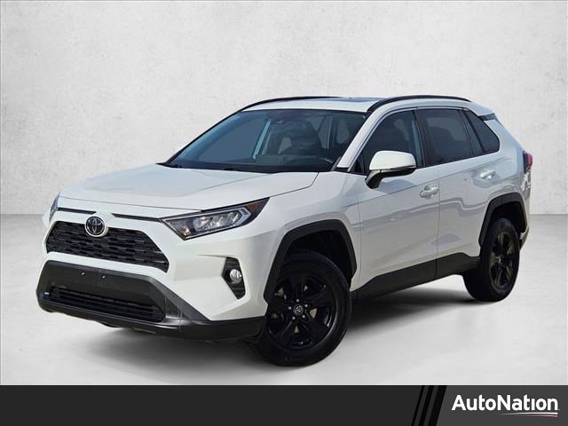 Used 2019 Toyota RAV4 XLE video 1
