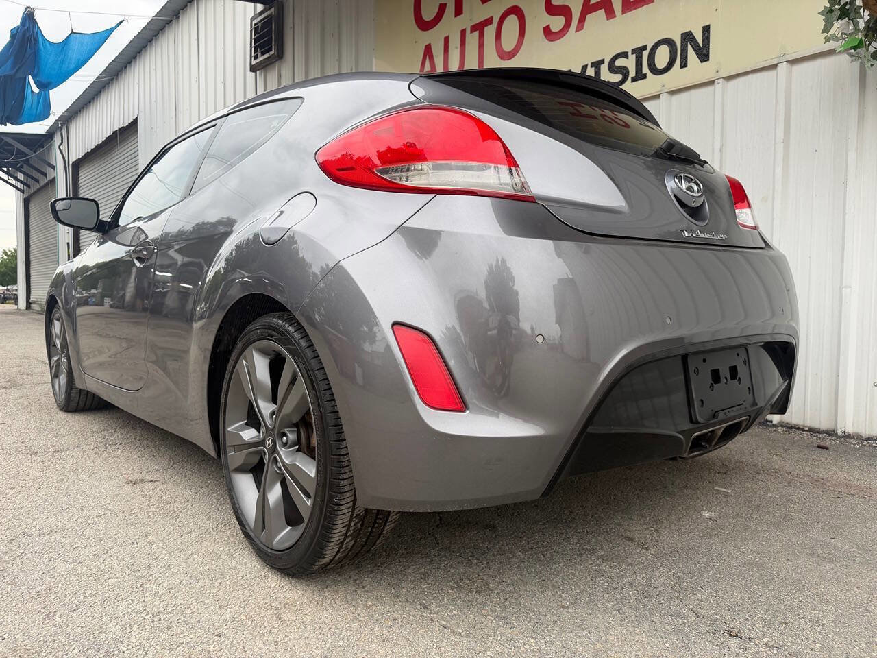 Used 2016 Hyundai Veloster w/ Option Group 03 FWD image 6