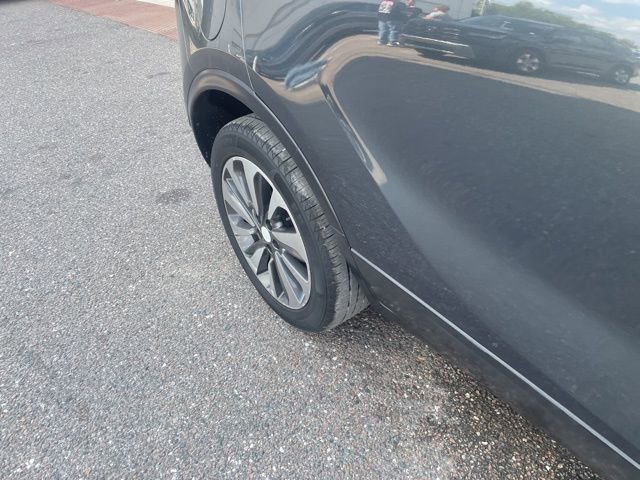 Used 2018 Buick Encore Preferred image 4