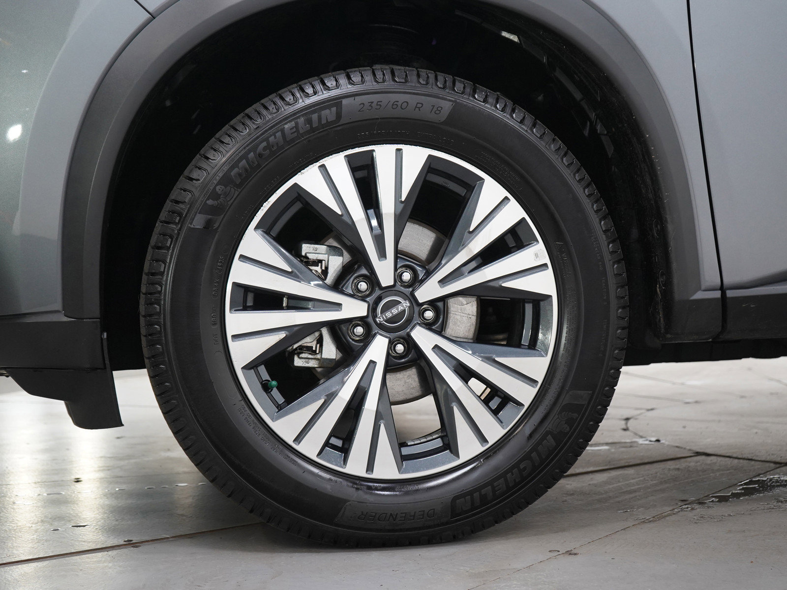 Used 2023 Nissan Rogue SV AWD/4WD image 29