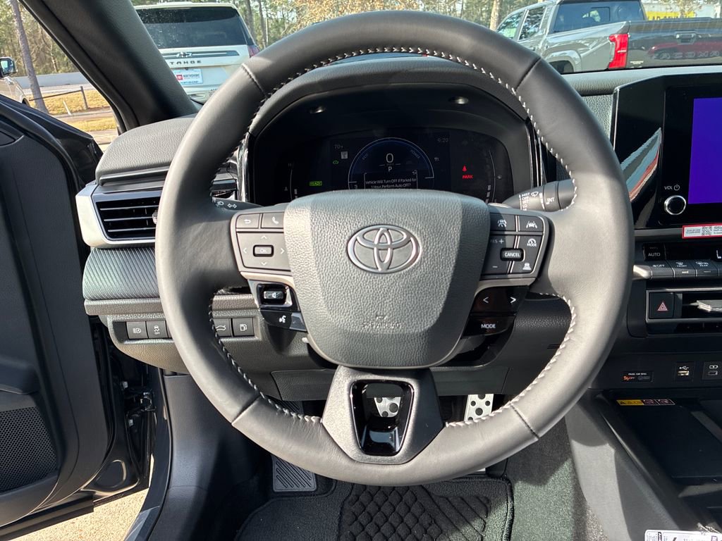 New 2026 Toyota Camry SE image 19