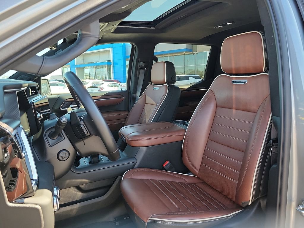 Used 2023 GMC Sierra 1500 Denali Ultimate image 9